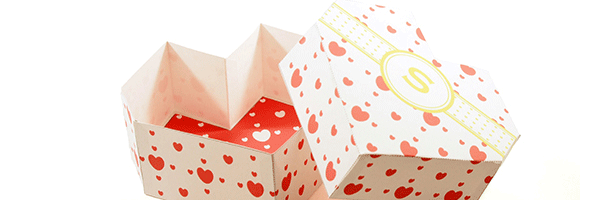valentineday heart shaped box